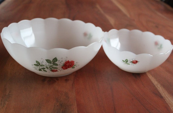 Vintage Arcopal rose red salad bowls, pair of opaline serving dishes, 1960