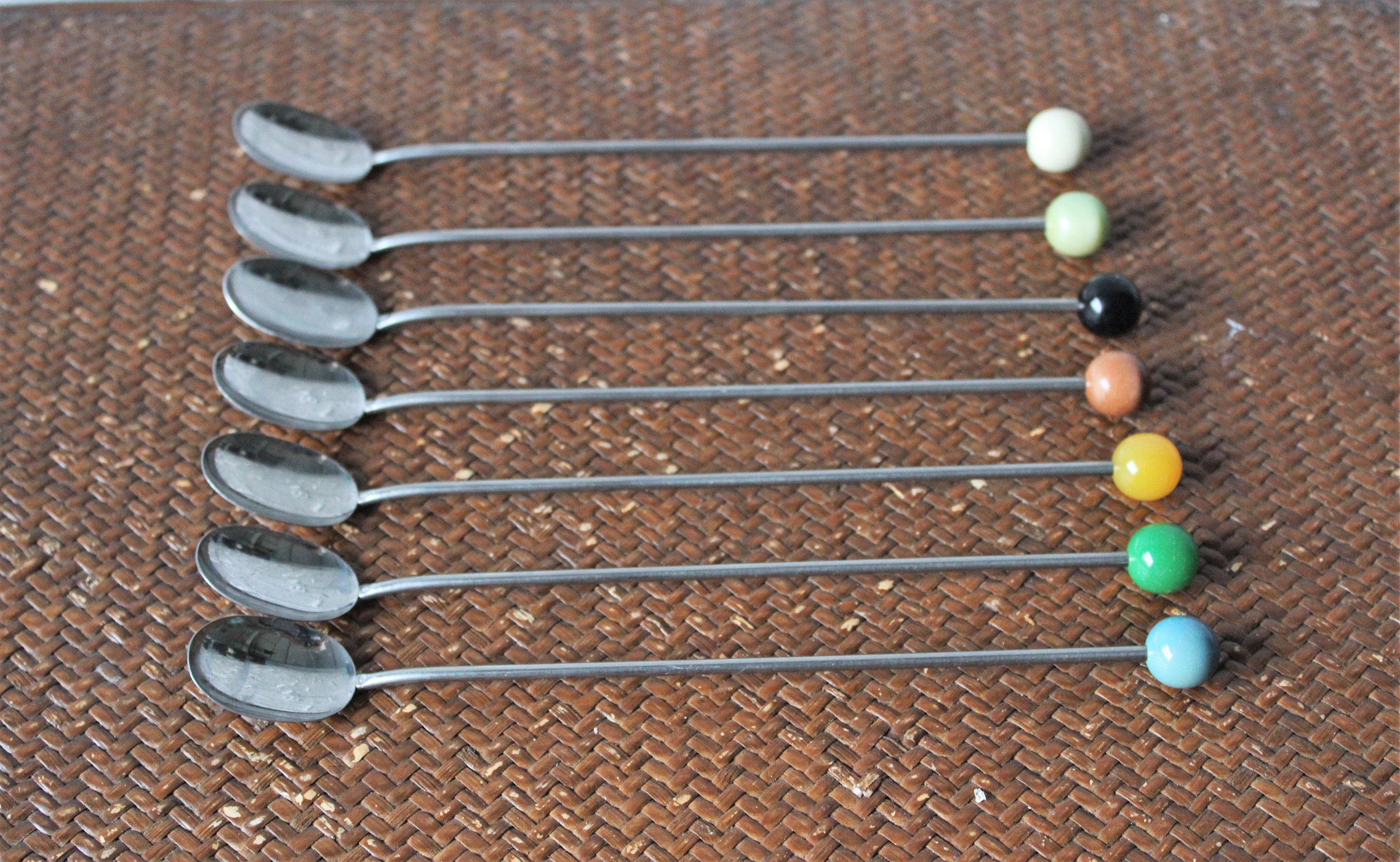 7 Cuillères Longues à Moka Vintage