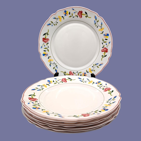 8 French opaline Arcopal flat plates with RONSARD motif