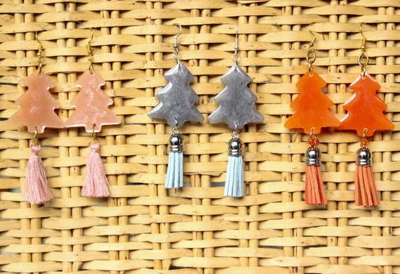 Handmade Christmas tree resin earrings, 3 colors, festive earrings