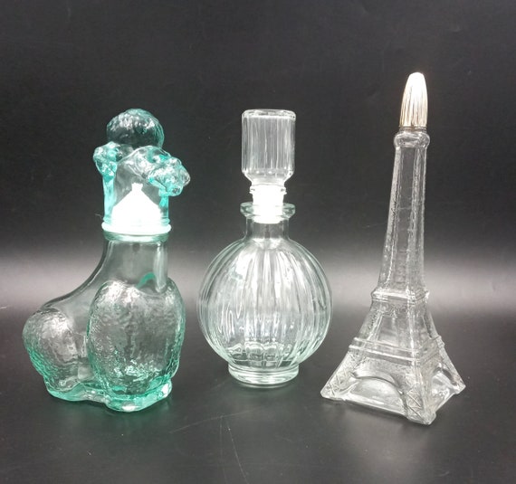 Small glass CARAFE / BOTTLE. Decanter. Eiffel Tower, ball carafe, poodle dog