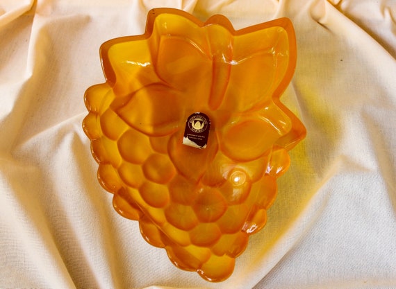 CUP Vintage semi-opaque glass pocket tray, Walther glass, Germany