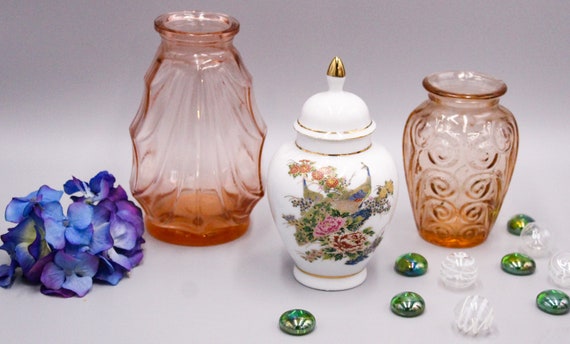 Set of 3 mini VASES French Vintage pink glass, mini potiche