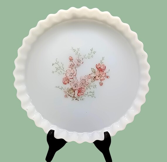 ARCOPAL pie dish with flower pattern vintage pink flower pattern