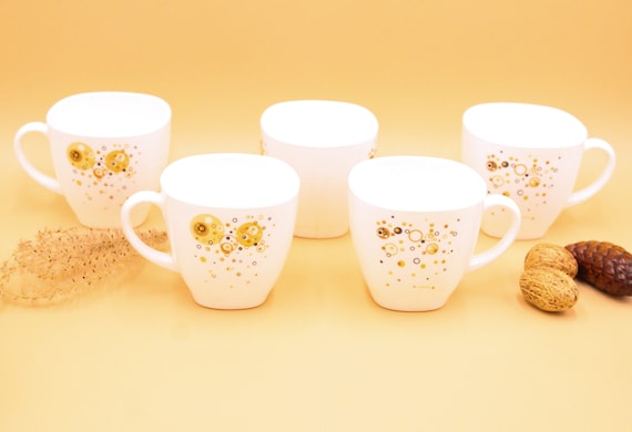 5 large vintage tea or coffee CUPS luminarc ARC France