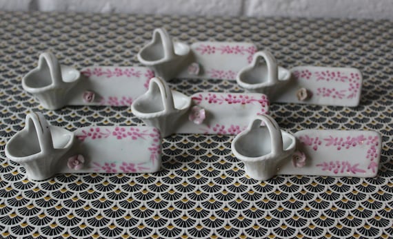 6 PORCELAIN NAME HOLDERS decoration basket flowers