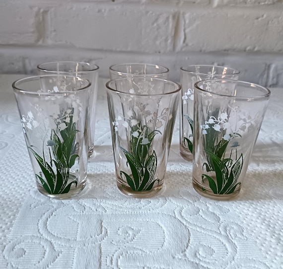 6 small vintage silkscreened lily of the valley motif GLASSES 1940/50