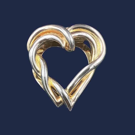 SCARF CLIP / PENDANT vintage dress clips gold metal heart pattern