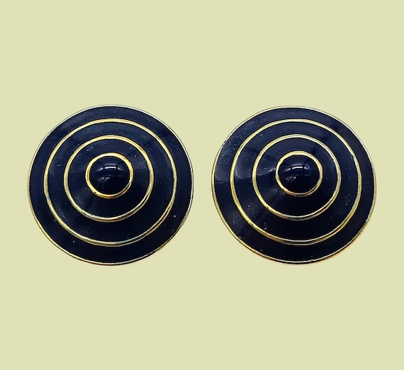 EAR CLIPS round clip in gold metal, navy blue enamel