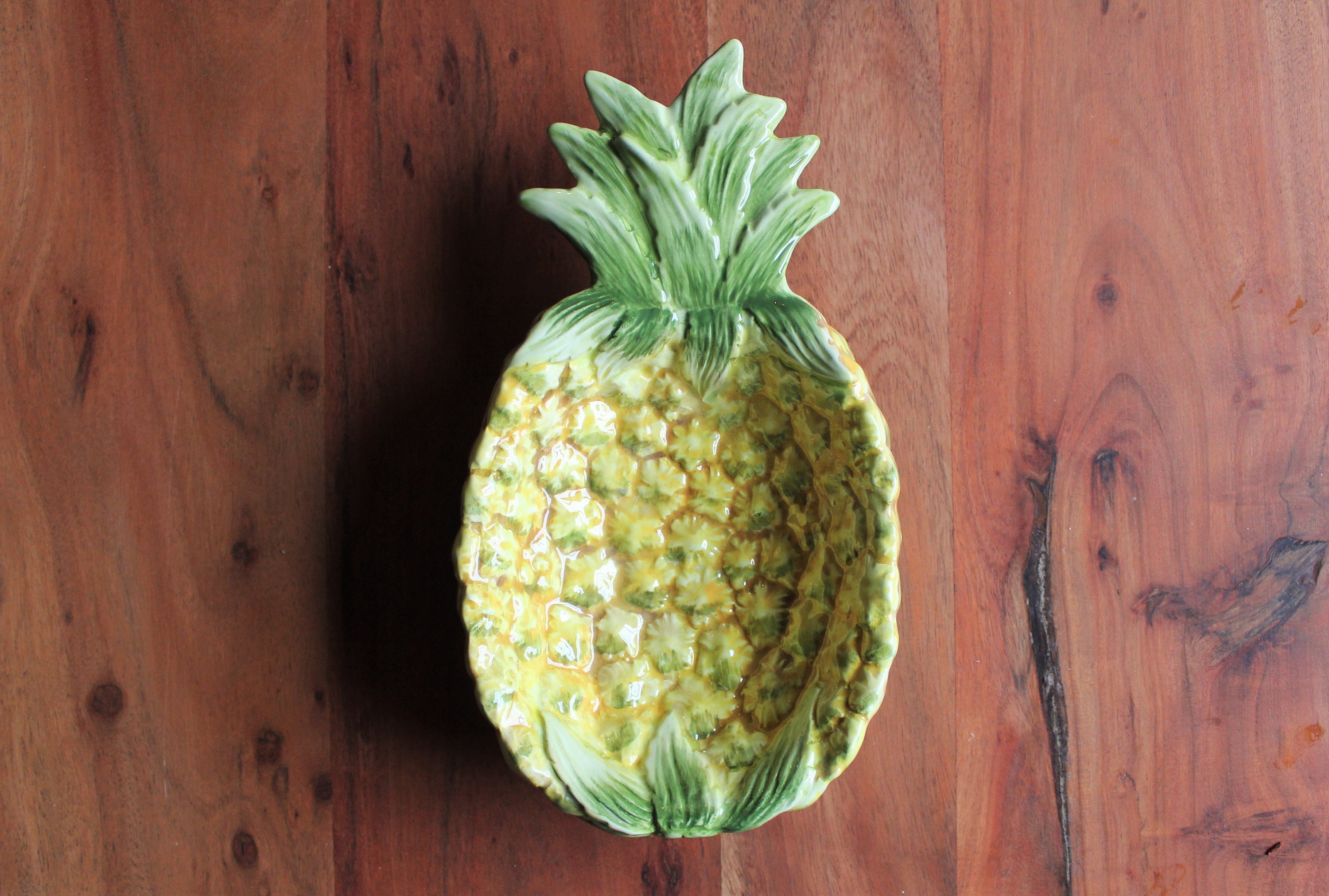 Jolie Coupe Ananas en Céramique Gisela Graham, Vide Poches