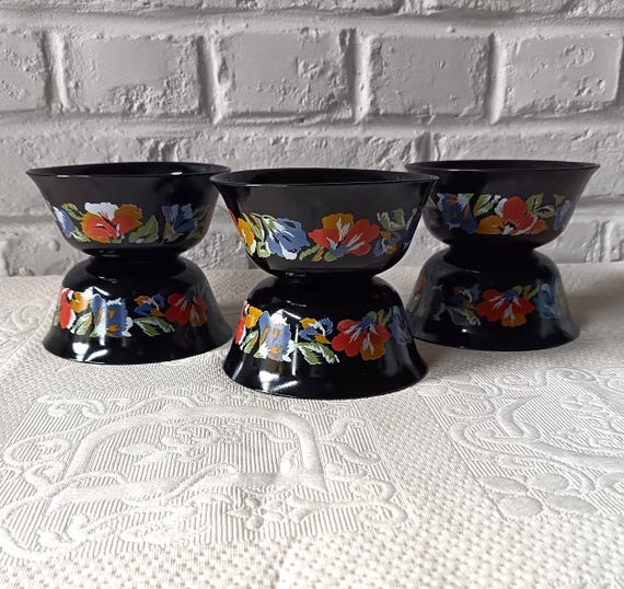 6 Arcopal black opaline bowls with floral pattern, France vintage