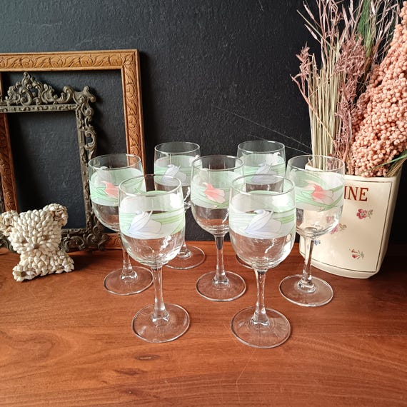 7 vintage stemmed glasses from Luminarc France, Palluy pattern