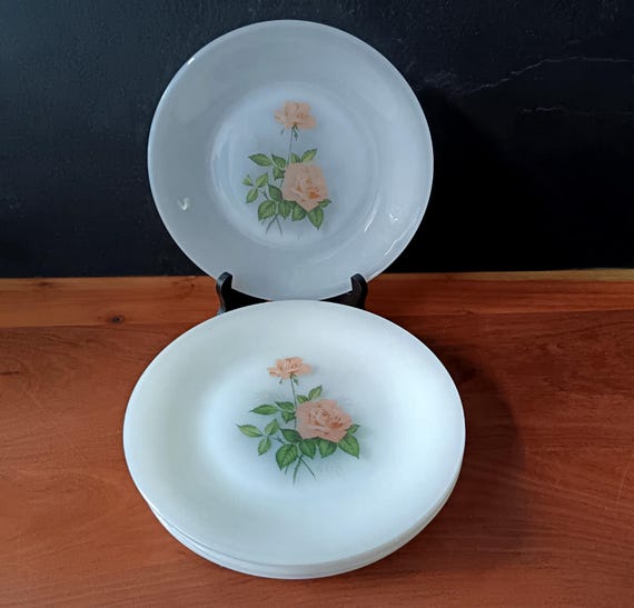 6 Luminarc French opaline flat plates, 1960, pink rose pattern