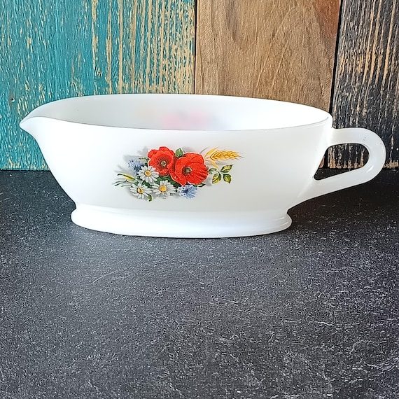Opaline sauce boat with wildflower motif, vintage Arcopal France