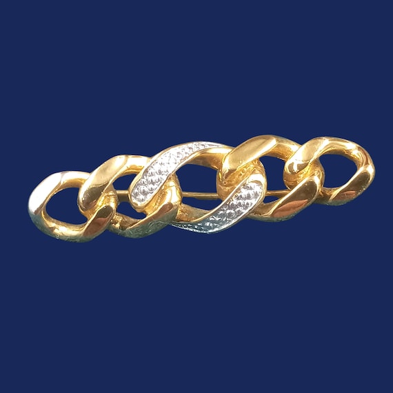 Vintage brooch in gold-plated silver-plated metal with link motif