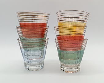 6 mooie veelkleurige glazen in vintage harlekijnkleurig glas