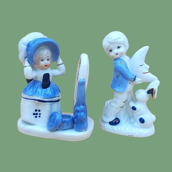Vintage Ceramic FIGURINE Couple, Boy and Girl, Blue and White