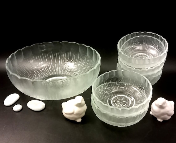 Clear glass dessert service, salad bowl and cups, vintage bowls, France