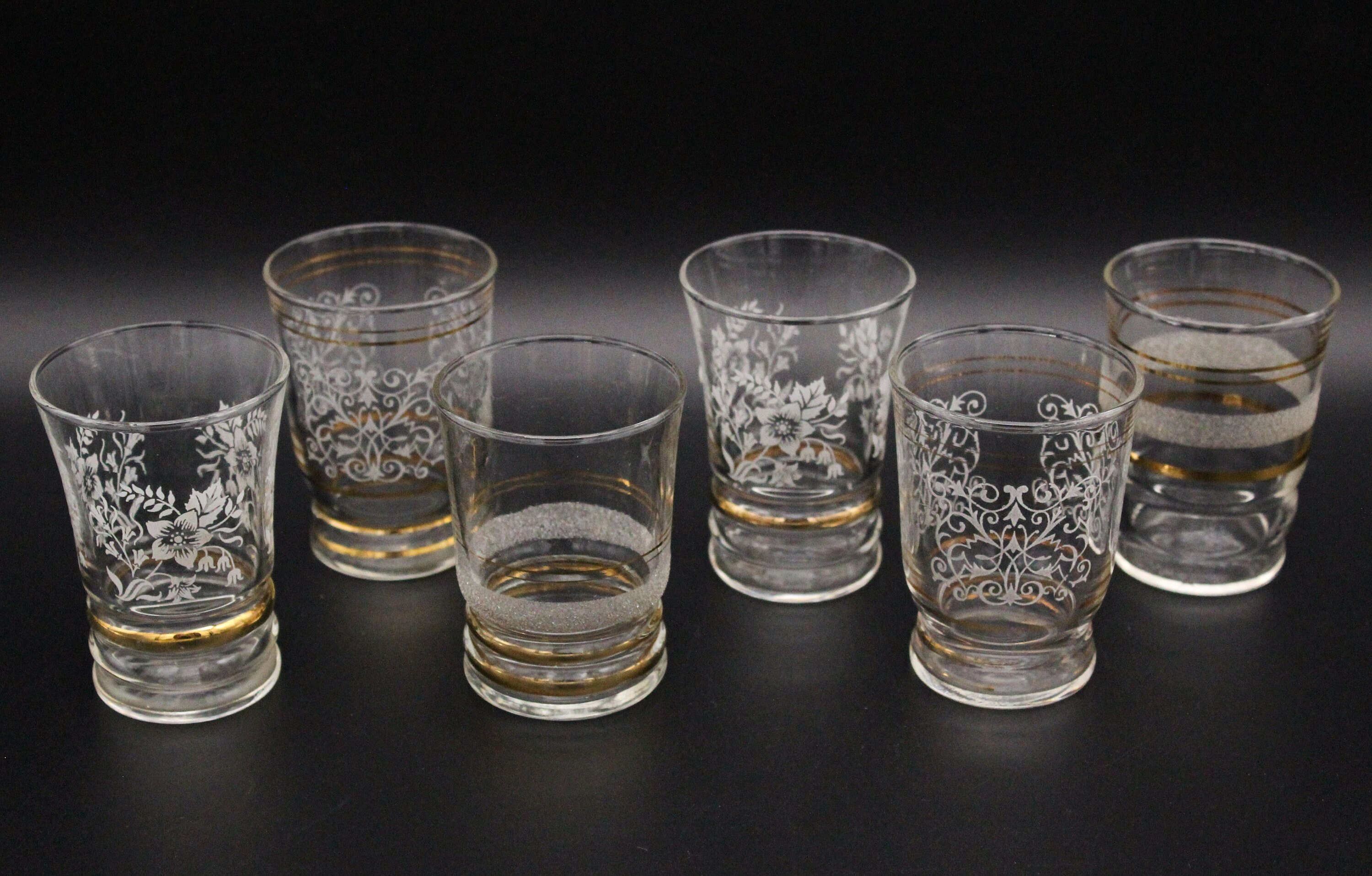 6 pretty VINTAGE LIQUEUR GLASSES assorted 50s/60s