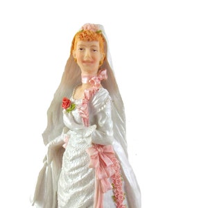 Dolls House Bride Lady in Wedding Dress Miniature Resin Woman 1:12 People