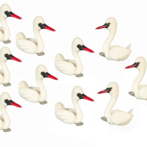 Dolls House 10 Swans Miniature Pond Pool Garden Accessory