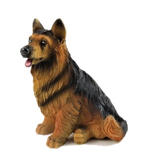 ドールハウス ジャーマンシェパード 座っているアルザス ペット犬 ミニチュア 1:12 アクセサリー
