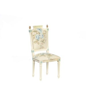 Chaise florale blanche peinte à la main de maison de poupées Meubles de salle à manger miniatures JBM