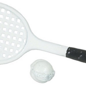 Dolls House Tennis Set 1:12 Scale Racket &amp; Ball Miniature Games Accessory