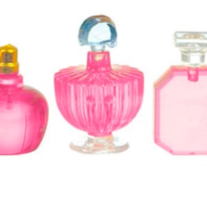 Casa de bonecas frascos de perfume rosa 6 acessórios variados para banheiro e quarto