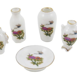 Puppenhaus Weiße Vase & Teller Ornament Set Floral Design Miniatur Accessoire