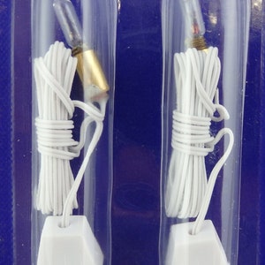 Dolls House Lighting Spare 2 Candle Flame Bulb Holder Wire &amp; Plug
