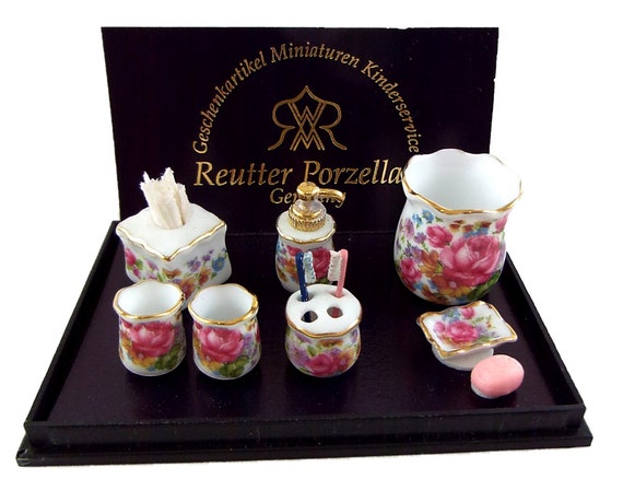 Melody Jane Puppenhaus Badezimmer-Set In Pink – Mit Schrank, 1:12 Maßstab, Für Miniatur-Deko