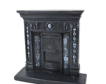 Dolls House Victorian Cast Iron Fireplace Miniature 1:12 Scale Resin Furniture