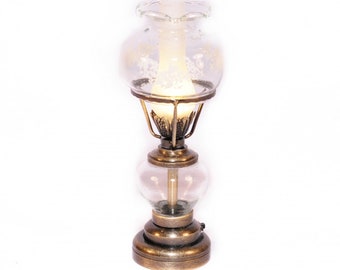 Dolls House Antique Brass Oil Lamp Fancy Glass Shade LED Battery Lighting