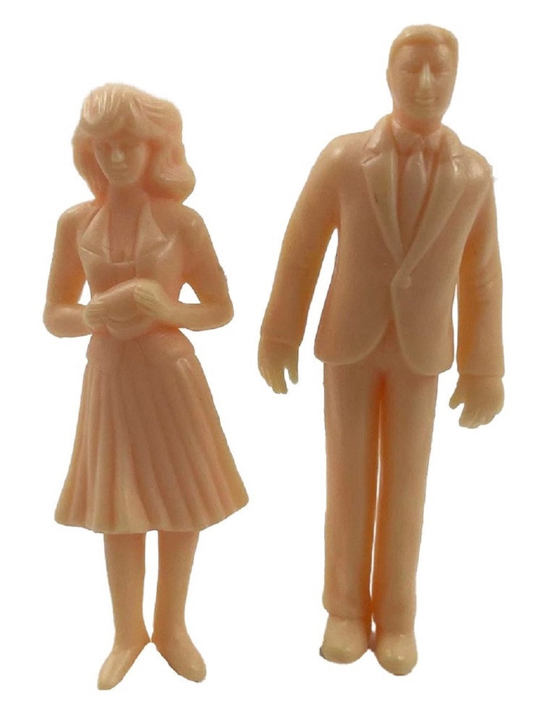 Dolls House Man in Suit & Lady in Skirt Unpainted Figures 124 Half