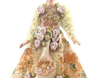 Bambola Porcellana Signora Anziana - Scala 1:12 Per Case Bambole