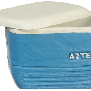 Dolls House Cooler with Lid Blue Large Miniature Garden Accessory 1:12 Scale