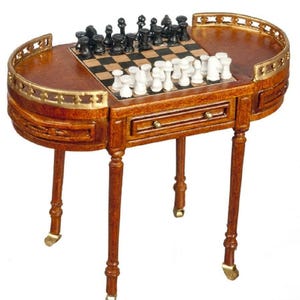 Dolls House George 1st Era 17c Chess Table & Pieces Walnut JBM Study Furniture