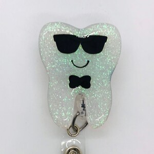 Tooth Badge Reel, Dentist Badge Reel, Dental Hygienist Badge Holder, Dental Gift, New Grad Gift, Acrylic Badge Reel, Retractable Badge Reel