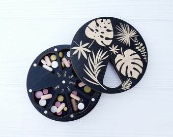 Wooden 7-Day Pill Box monstera design, Weekly Vitamin Organizer, Birth control pill case