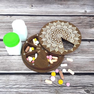 Wooden Vitamin Organizer, 7 Day Meds Organizer Gift, Weekly pill case, Pills dispenser