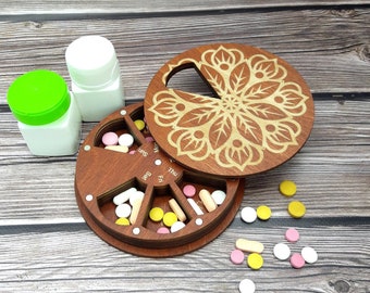 Wooden 7 Day Pill Container, Weekly Vitamin box, Handmade medicine organizer