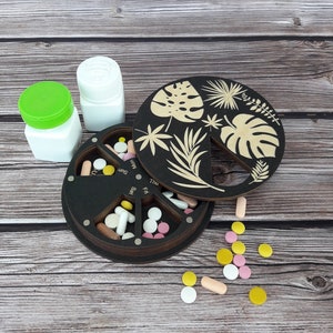 Monstera Wooden Pill Box 7-Day, Weekly pill Organizer, Vitamin case, Medication storage