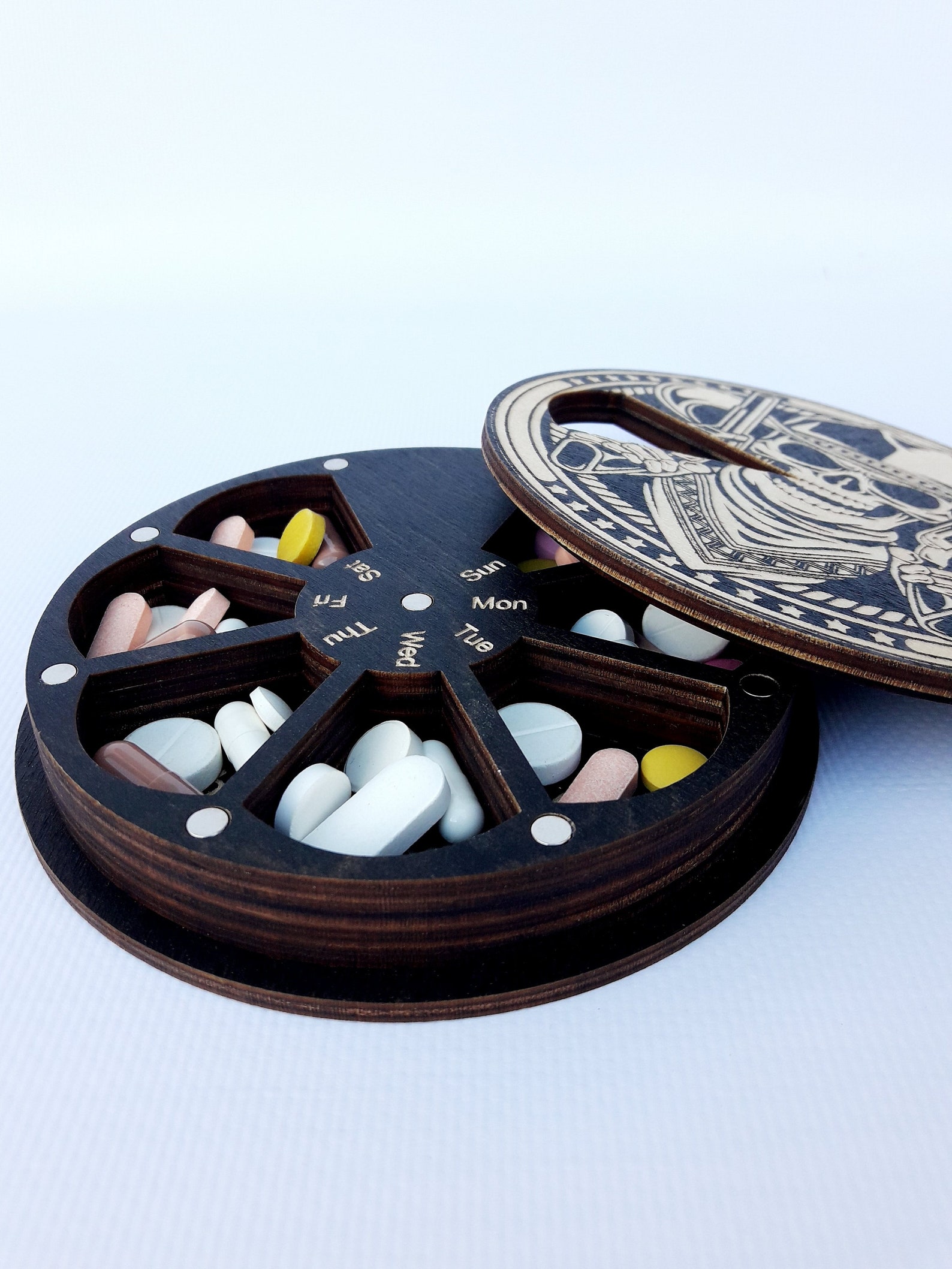 Skull Pill Box 7 Day Pill Organizer Wood Pill Container Pill Etsy