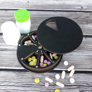 Wooden pill box 7 day, Weekly pill case, Pill organizer cute, Pill holder, Pill container 7 day, Daily pill box, Vitamon organizer