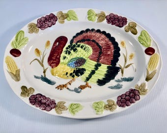 Bandeja vintage para pavo, con relieve de frutas y verduras, borde festoneado, fabricada en Japón.