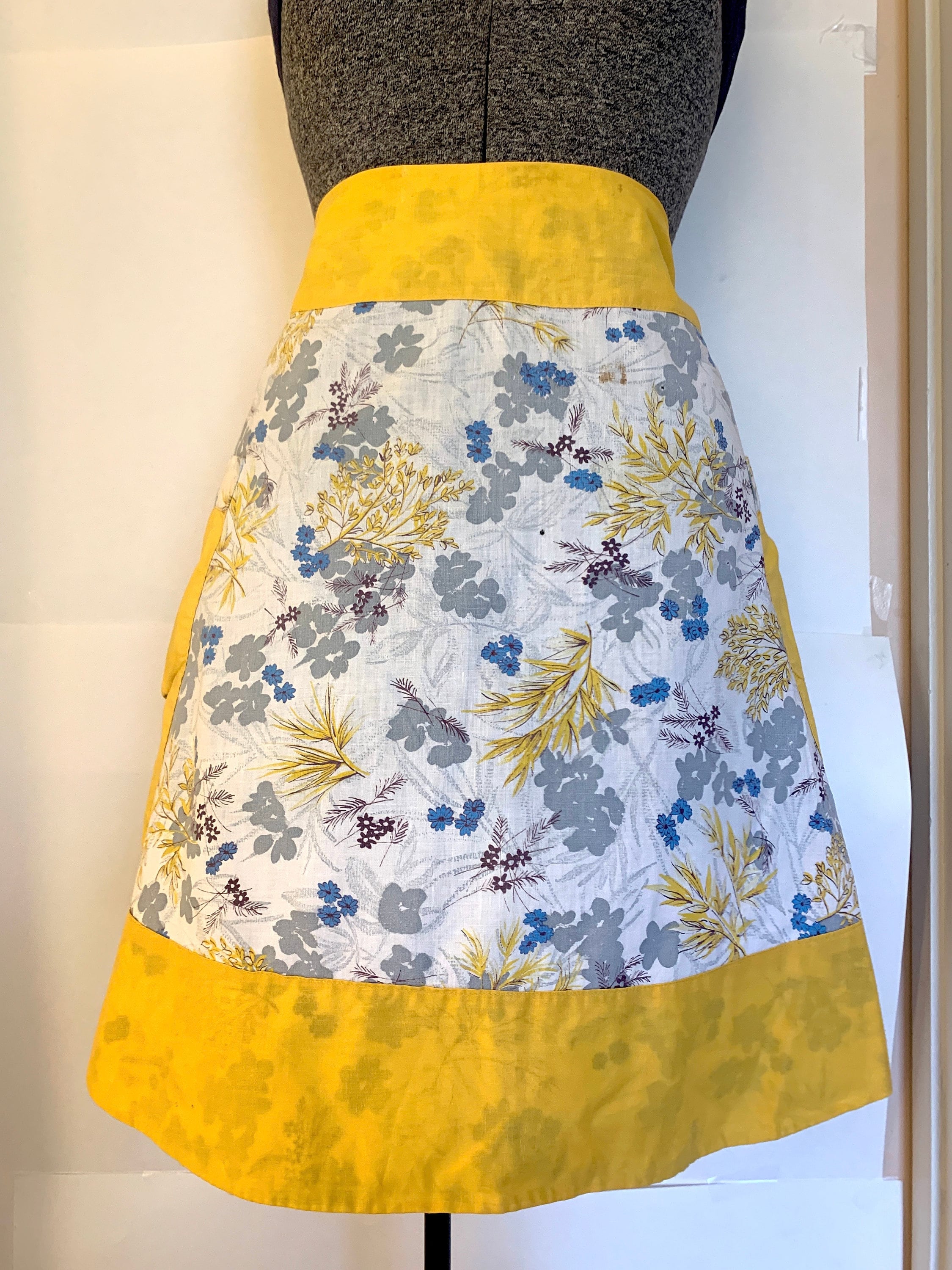 Apron Collection Vintage Apron Collection - Etsy