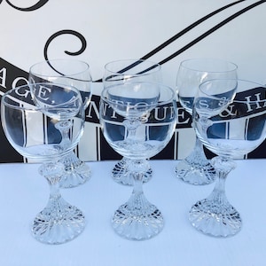 Vintage, Set of 6, Wine Glasses with Cut Ribbed Stems, Gorgeous Wine Glasses with Round Cups & Hour Glass Stems, Optic Prism Stems, Pristine