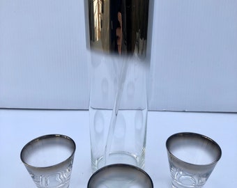 Vintage Vitreon Queen's Lusterware, 5 Piece Martini Set, Silver Fade, Tall Cocktail Pitcher with Long Glass Stir, Ombre Bar Glasses, MCM Bar