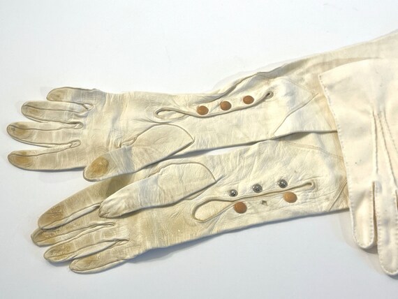 Antique + Vintage Set of 3 Pairs of Women's Fashi… - image 4